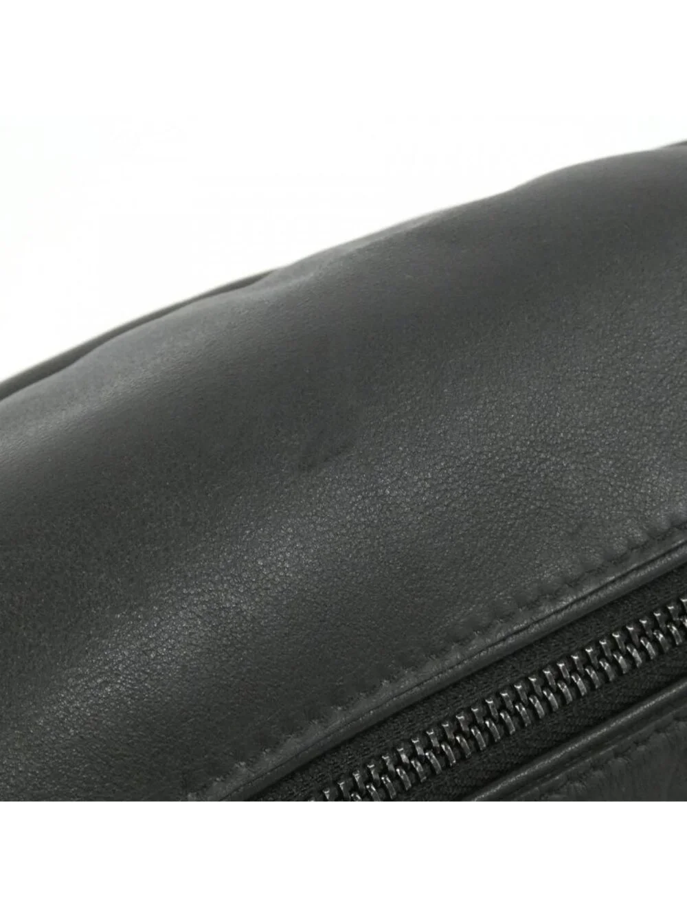 Louis Vuitton Monogram Shadow Discovery Bum